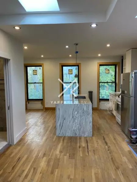 2 bedrooms apartment for rent in Brownsville - Brooklyn, New York