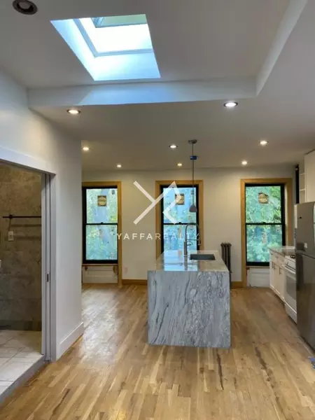 2 bedrooms apartment for rent in Brownsville - Brooklyn, New York