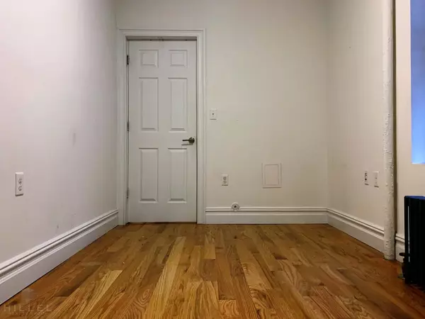 2 bedrooms apartment for rent in Astoria - Queens, New York