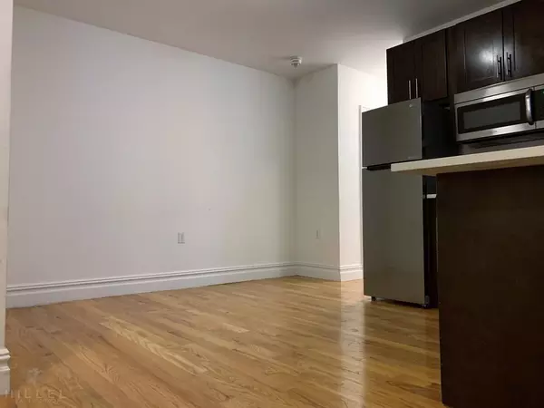 2 bedrooms apartment for rent in Astoria - Queens, New York