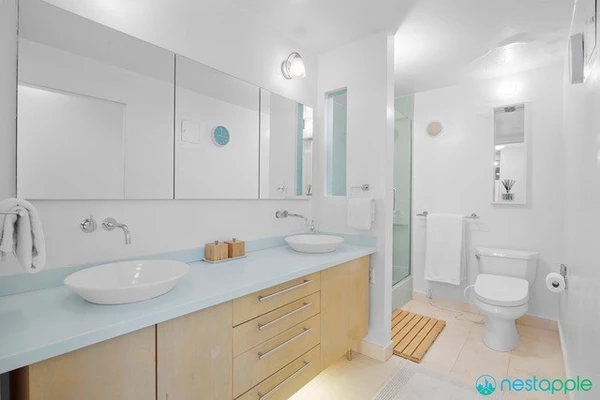 4 bedrooms apartment for rent in Midtown - Manhattan, New York