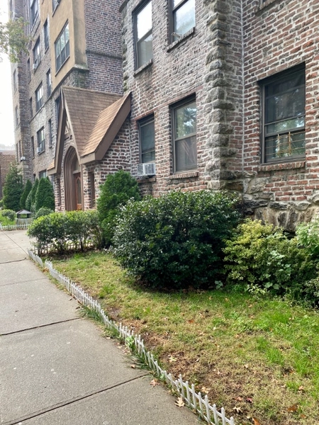 2 bedrooms apartment for rent in Pelham Bay - The Bronx, New York