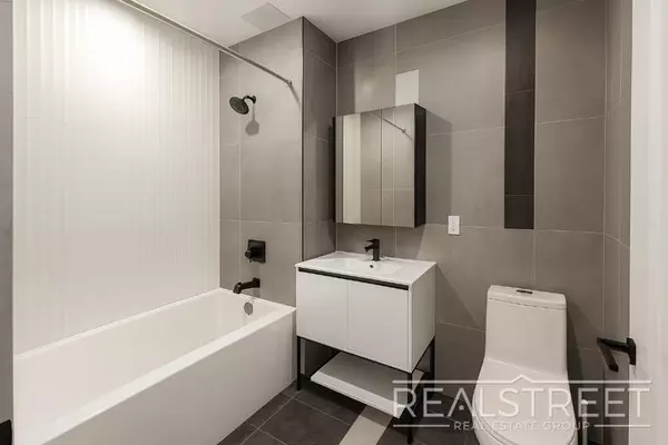 2 bedrooms apartment for rent in Flatbush Ditmas Park - Brooklyn, New York