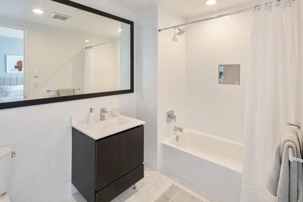 2 bedrooms apartment for rent in LIC - Queens, New York