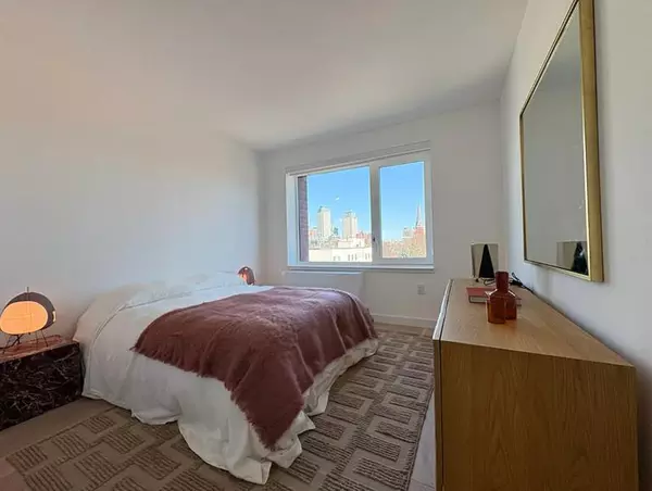 2 bedrooms apartment for rent in LIC - Queens, New York