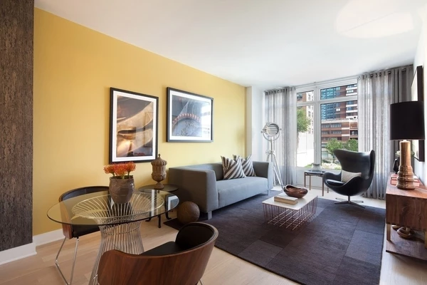 2 bedrooms apartment for rent in LIC - Queens, New York