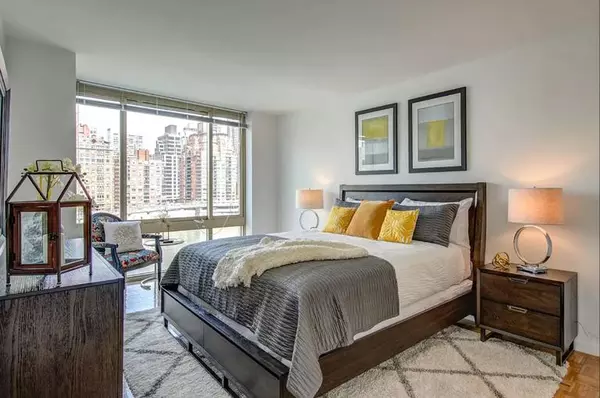 4 bedrooms apartment for rent in Roosevelt Island - Manhattan, New York