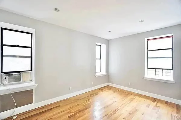 3 bedrooms apartment for rent in Washington Heights - Manhattan, New York