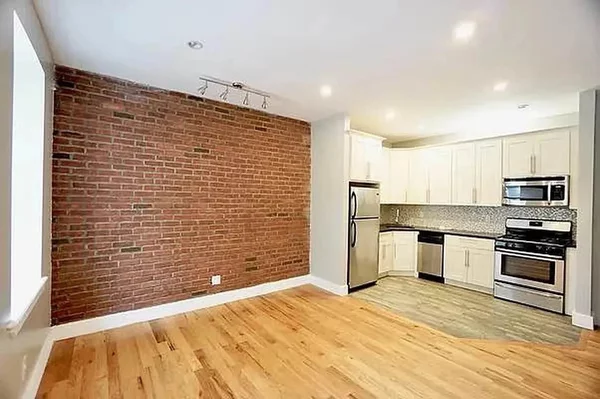 3 bedrooms apartment for rent in Washington Heights - Manhattan, New York