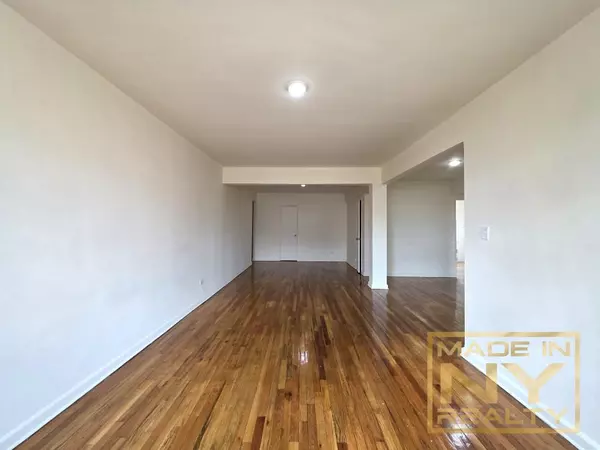 2 bedrooms apartment for rent in Jamaica Hills - Queens, New York