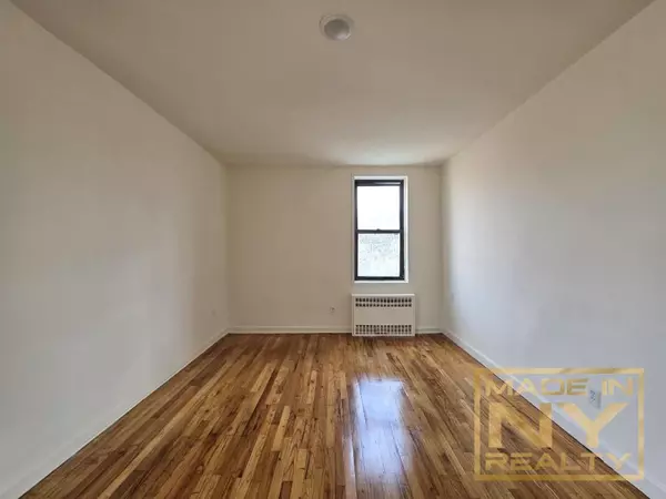 2 bedrooms apartment for rent in Jamaica Hills - Queens, New York