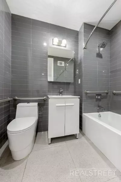 2 bedrooms apartment for rent in Downtown Brooklyn - Brooklyn, New York