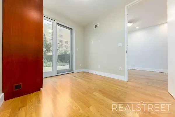 2 bedrooms apartment for rent in Downtown Brooklyn - Brooklyn, New York