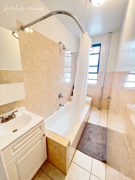 3 bedrooms apartment for rent in Harlem - Manhattan, New York