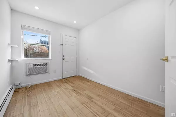 3 bedrooms apartment for rent in Bushwick - Brooklyn, New York