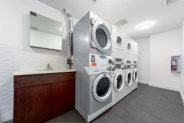 2 bedrooms apartment for rent in Elmhurst - Queens, New York