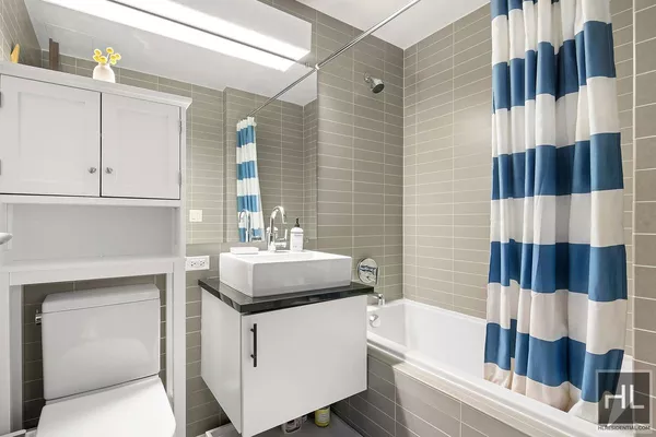 2 bedrooms apartment for rent in Downtown Brooklyn - Brooklyn, New York