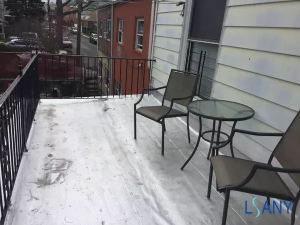 3 bedrooms apartment for rent in Morris Park - The Bronx, New York