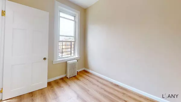 3 bedrooms apartment for rent in Morris Park - The Bronx, New York