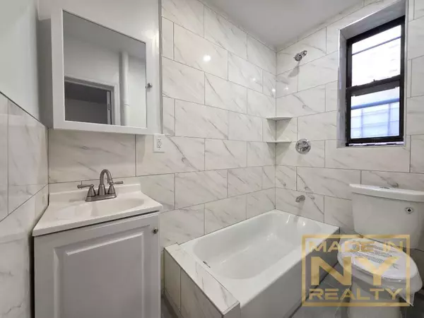 2 bedrooms apartment for rent in Kew Gardens - Queens, New York