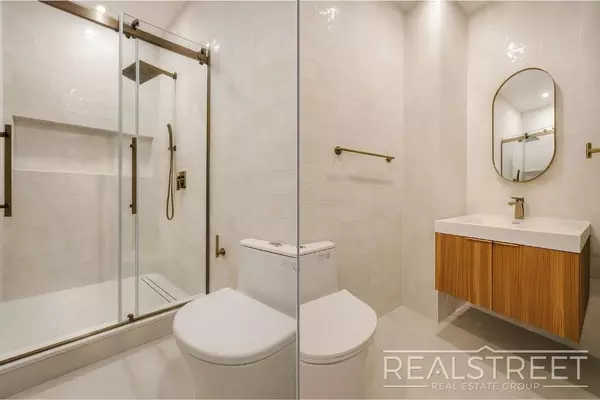 2 bedrooms apartment for rent in Crown Heights - Brooklyn, New York