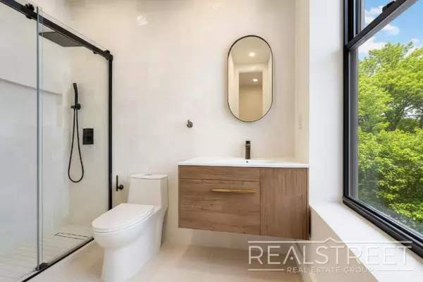 2 bedrooms apartment for rent in Crown Heights - Brooklyn, New York