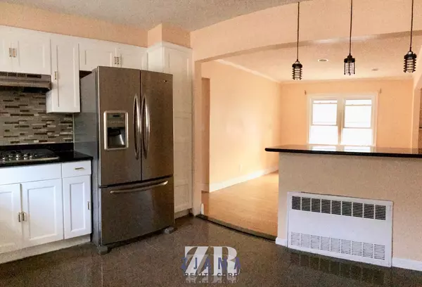3 bedrooms apartment for rent in Flatlands - Brooklyn, New York
