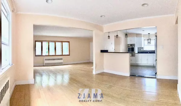 3 bedrooms apartment for rent in Flatlands - Brooklyn, New York