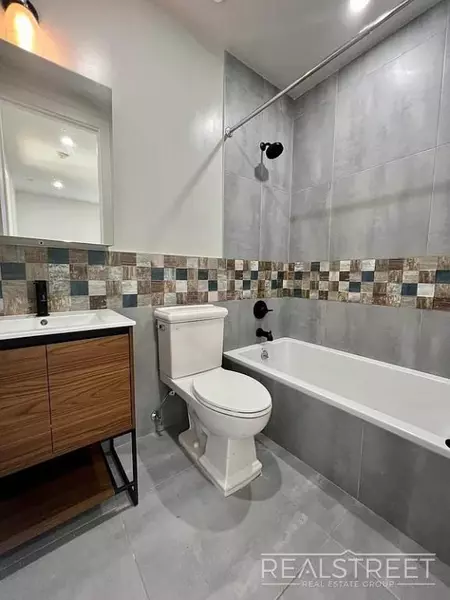 2 bedrooms apartment for rent in Flatbush Ditmas Park - Brooklyn, New York