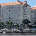 Room for rent in Harbour Island #2