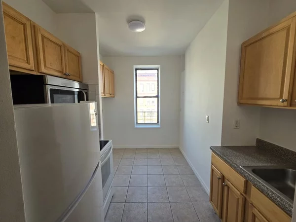 2 bedrooms apartment for rent in Washington Heights - Manhattan, New York