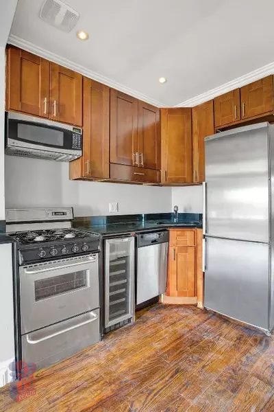 2 bedrooms apartment for rent in East Village - Manhattan, New York