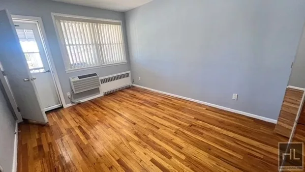 3 bedrooms apartment for rent in Marine Park - Brooklyn, New York