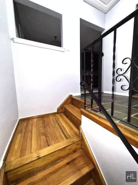 4 bedrooms apartment for rent in Marine Park - Brooklyn, New York