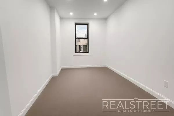 2 bedrooms apartment for rent in Downtown Brooklyn - Brooklyn, New York