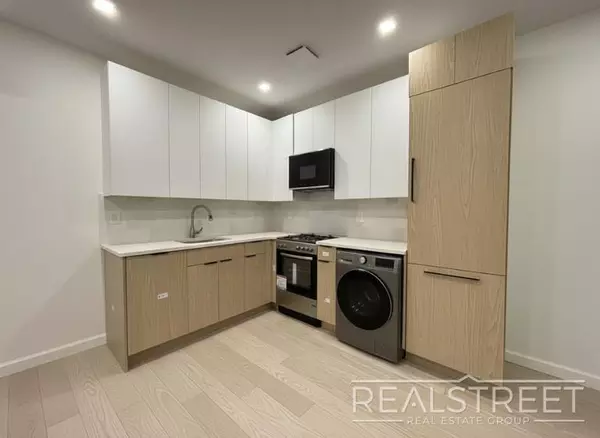 2 bedrooms apartment for rent in Downtown Brooklyn - Brooklyn, New York