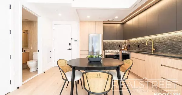 2 bedrooms apartment for rent in Downtown Brooklyn - Brooklyn, New York