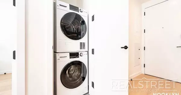 2 bedrooms apartment for rent in Downtown Brooklyn - Brooklyn, New York