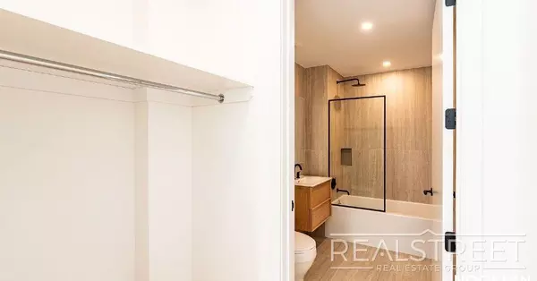 2 bedrooms apartment for rent in Downtown Brooklyn - Brooklyn, New York