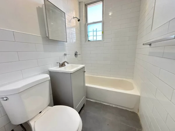 3 bedrooms apartment for rent in Soundview - The Bronx, New York