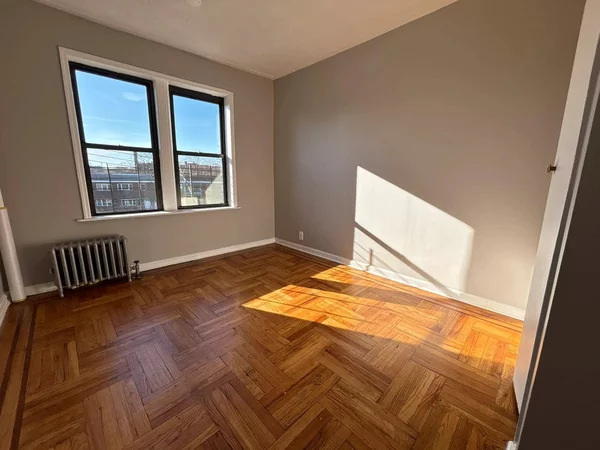 3 bedrooms apartment for rent in Soundview - The Bronx, New York