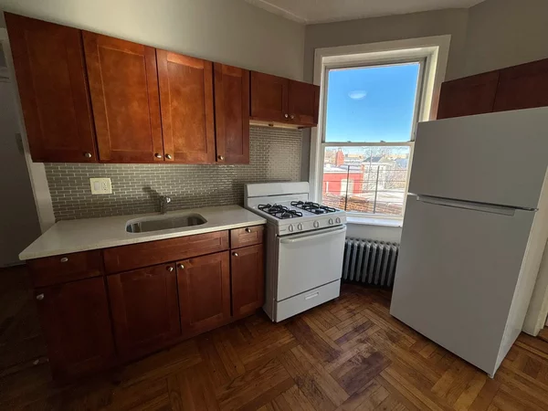 3 bedrooms apartment for rent in Soundview - The Bronx, New York