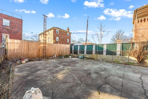 3 bedrooms apartment for rent in Flatlands - Brooklyn, New York