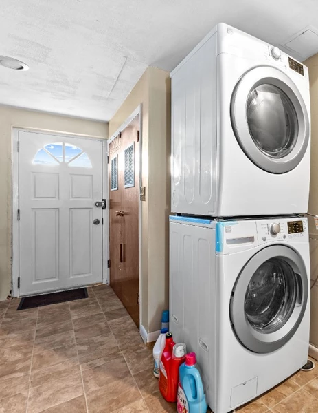 3 bedrooms apartment for rent in Flatlands - Brooklyn, New York