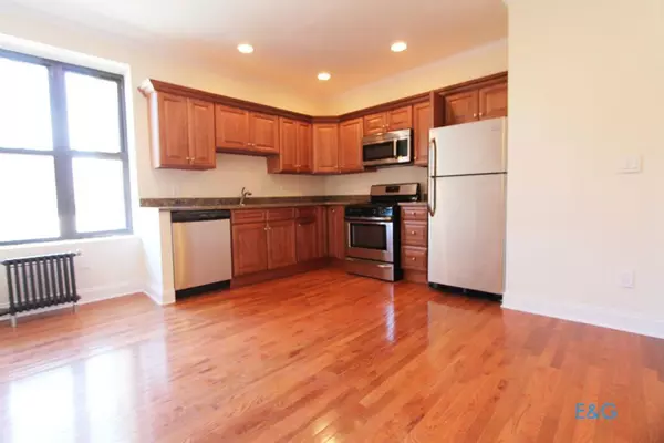 4 bedrooms apartment for rent in Washington Heights - Manhattan, New York