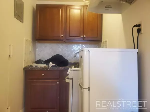 Studio Apartment for rent in Brooklyn Heights - Brooklyn, New York
