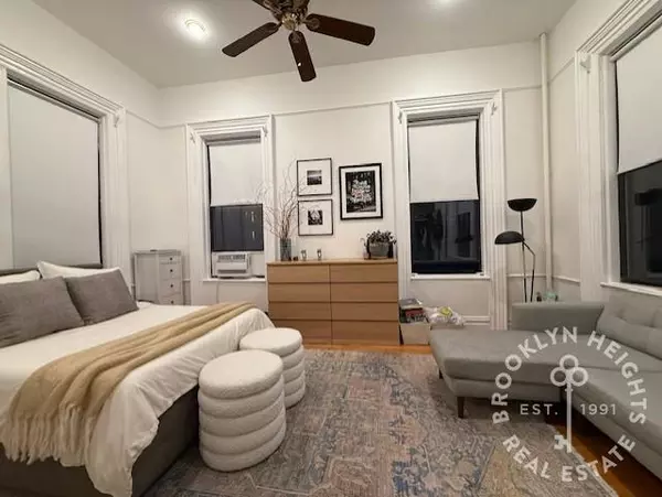 Studio Apartment for rent in Brooklyn Heights - Brooklyn, New York