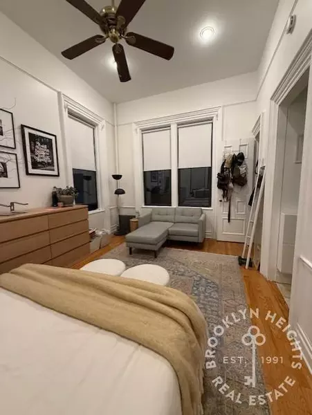 Studio Apartment for rent in Brooklyn Heights - Brooklyn, New York