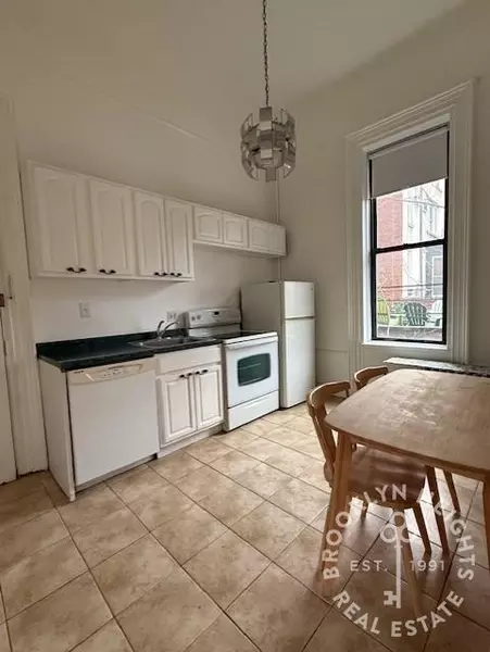 Studio Apartment for rent in Brooklyn Heights - Brooklyn, New York