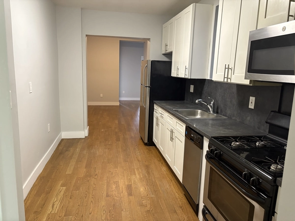 3 bedrooms apartment for rent in Washington Heights - Manhattan, New York